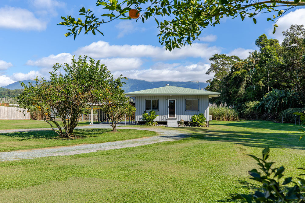 7 Miallo Bamboo Creek Road