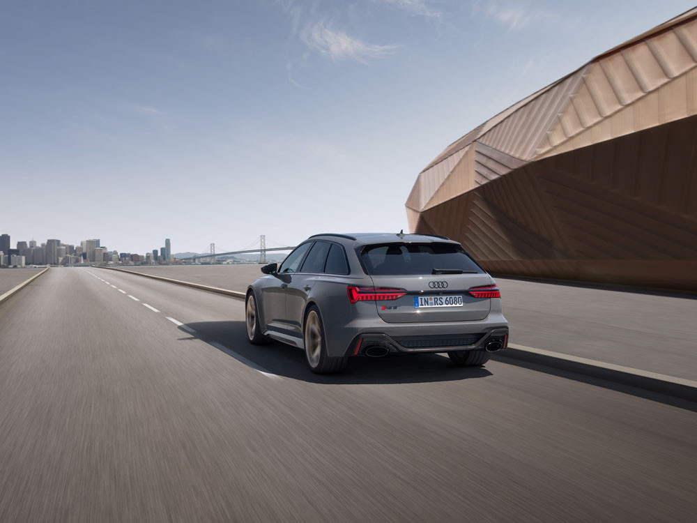 pg-18—-dg_mot_audi_audi_0187_rs_6_nardo-grey.jpg