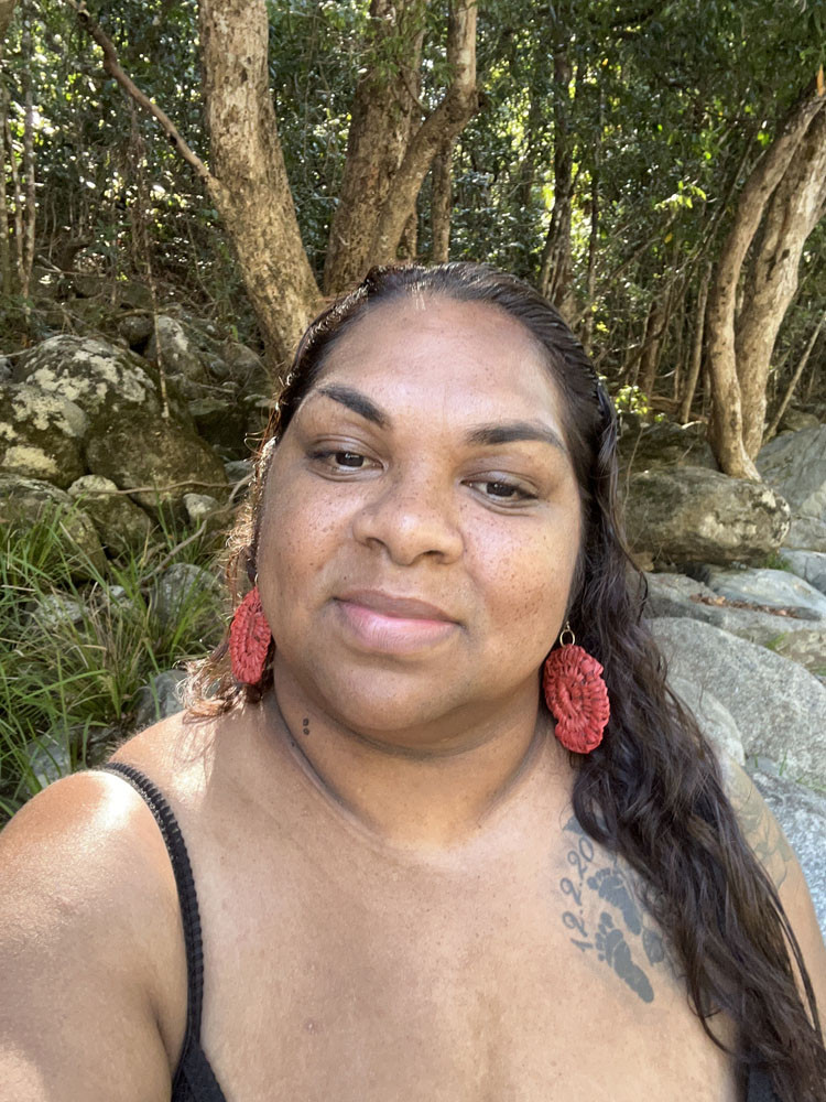 pg-6—-dg_egn_earrings.jpg